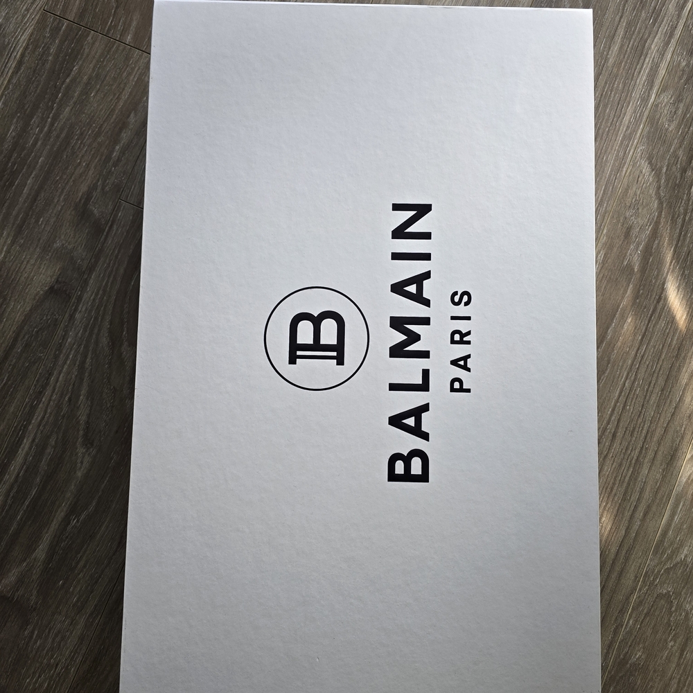 Balmain Paris White Box